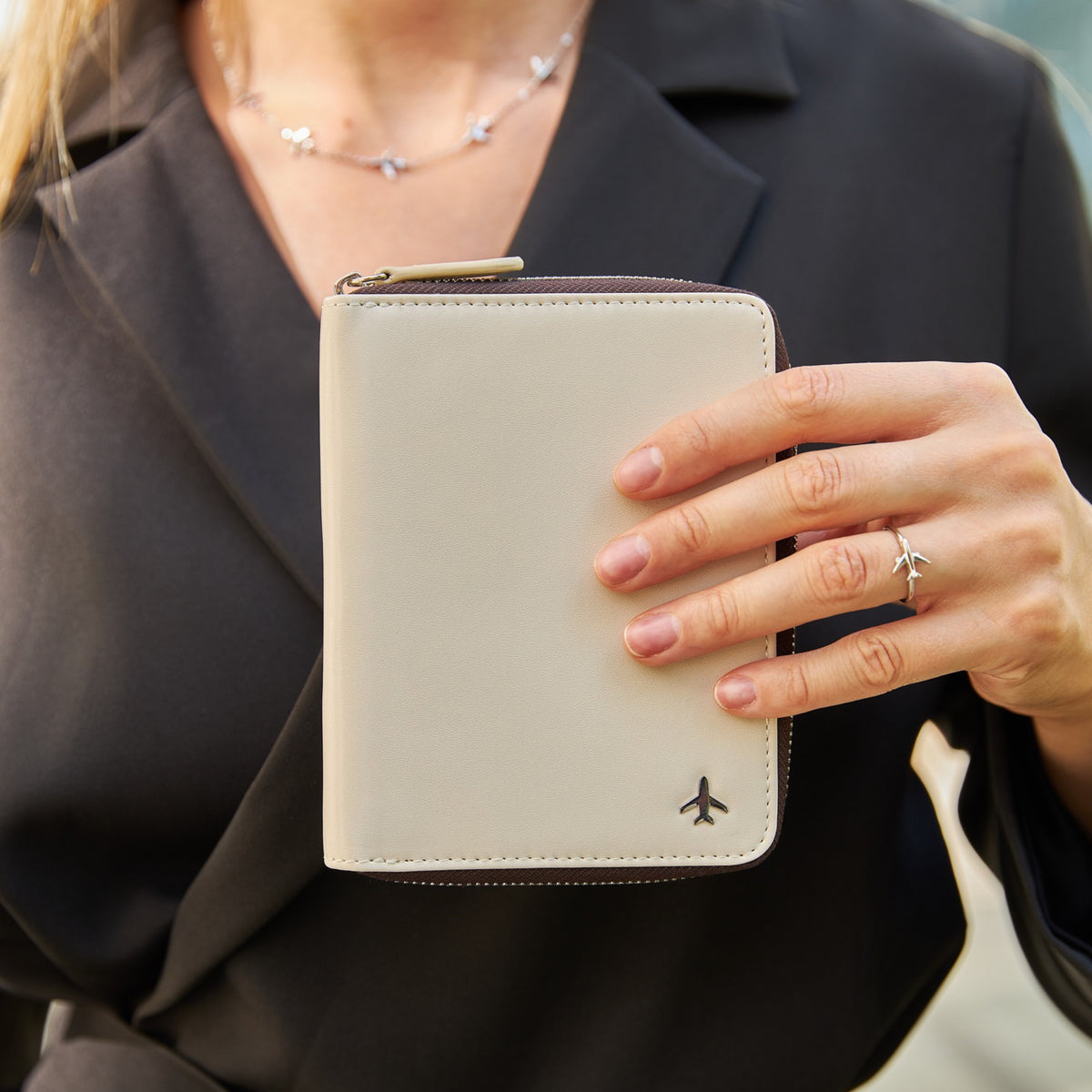 Pilot Document Holder V2 - Beige