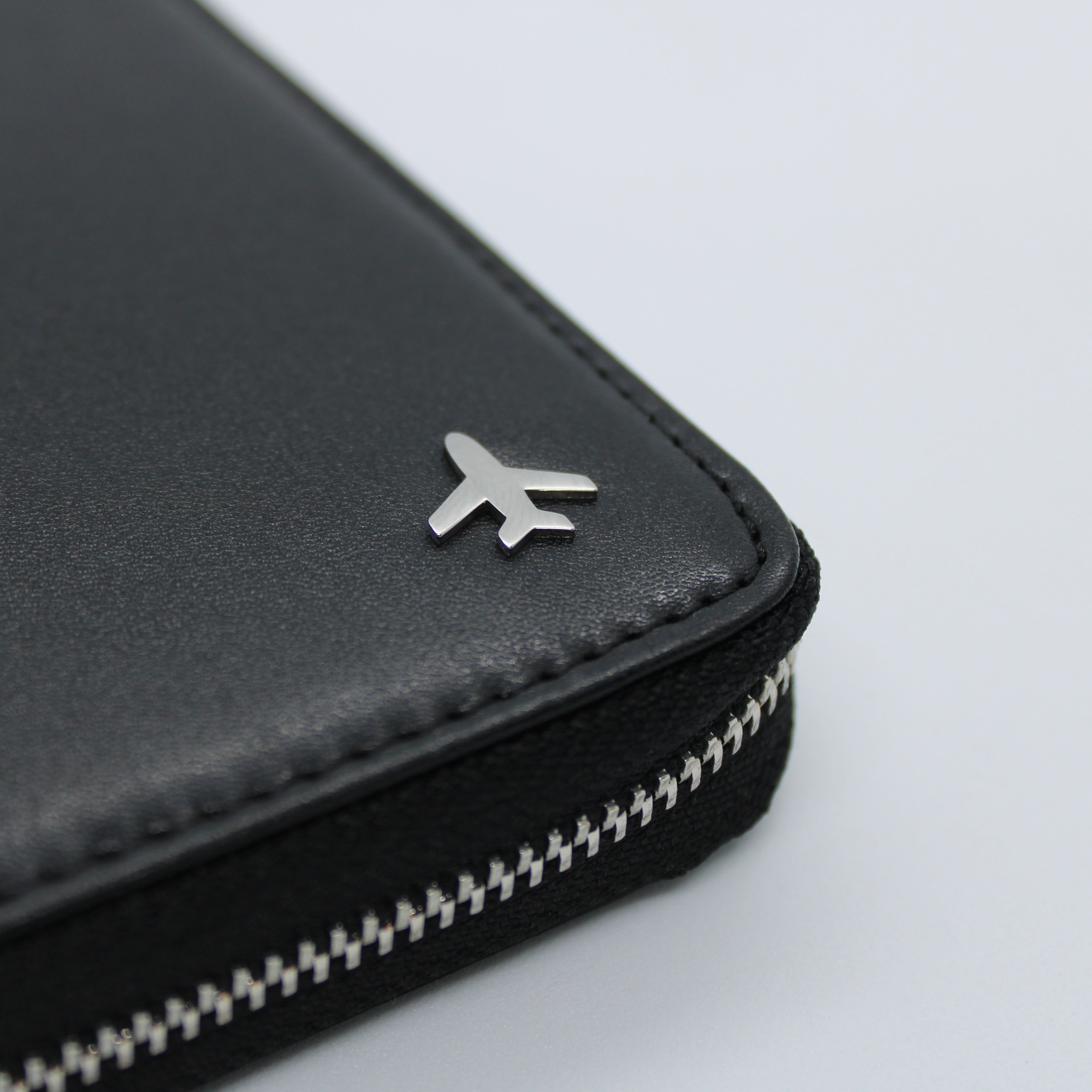 PBR Leather Bi-fold Wallet, Large Logo – Flyclothing LLC